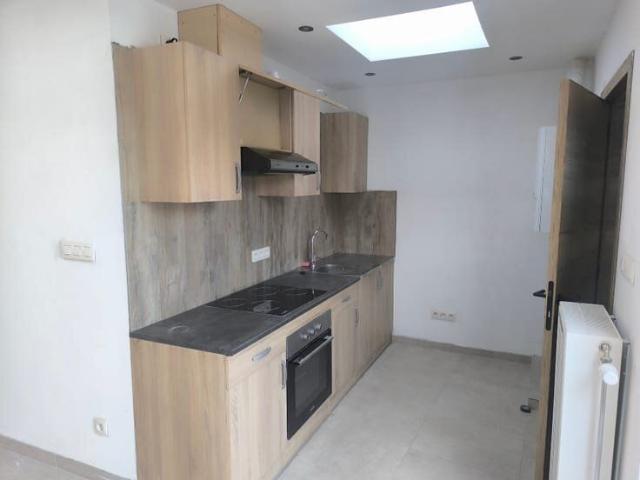 Maison 2 chambres à louer à Charleroi