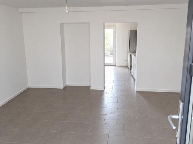 Maison 2 chambres à louer à Lobbes