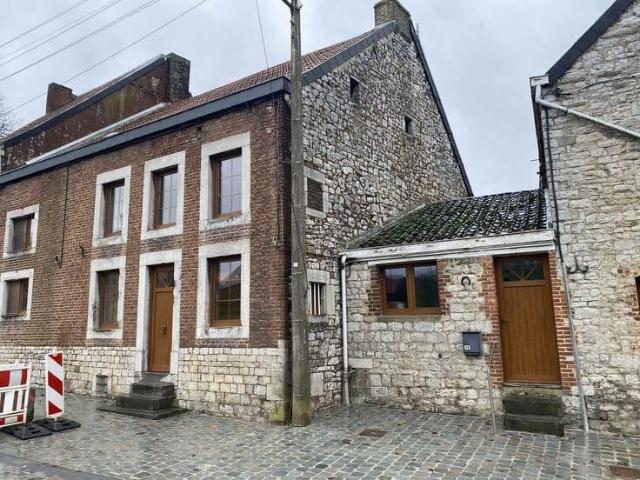 Maison 2 chambres à louer dans le centre de Olne