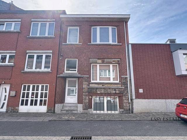 Maison 2 chambres à louer Saint Nicolas ! Disponible le 1e