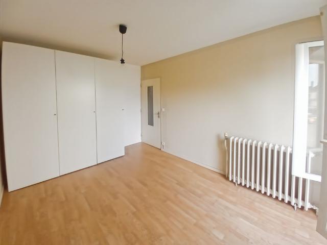 MAISON 2 CHAMBRES ARGENTRE 53210