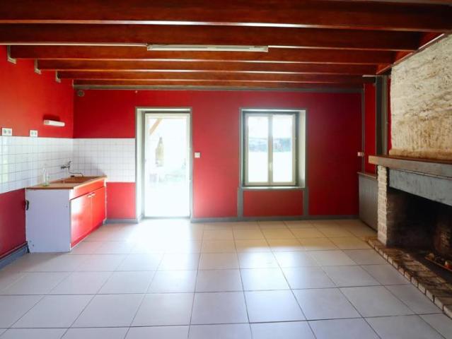 Maison 2 chambres avec garage sur terrain de 435m2