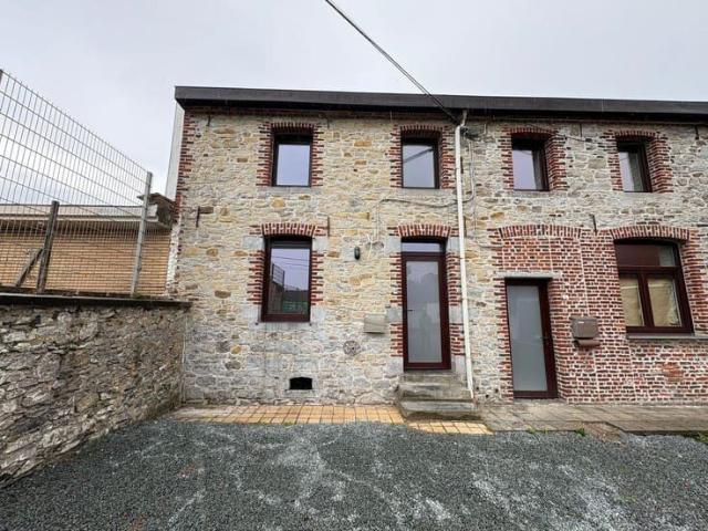 Maison 2 chambres avec terrasse et emplacement de parking