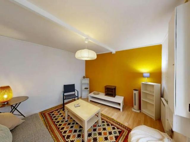 Maison 2 chambres, Avignon Avignon 84000 ES103119882