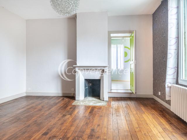 Maison 2 chambres + bureau, garage, jardin secteur calme