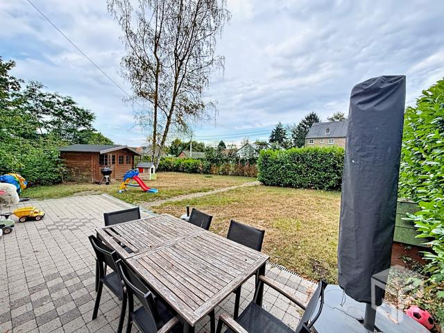 MAISON 2 CHAMBRES GRAND JARDIN PANNEAUX PHOTOVOLTAÏQUES à 1332 Rixensart • Loyer: 1 650 €