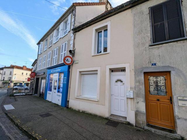 MAISON 2 CHAMBRES / LIZY SUR OURCQ
