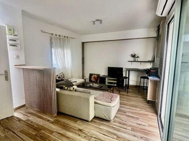 Maison 2 chambres, Marseille 10eme Provence 13010 ES101457460
