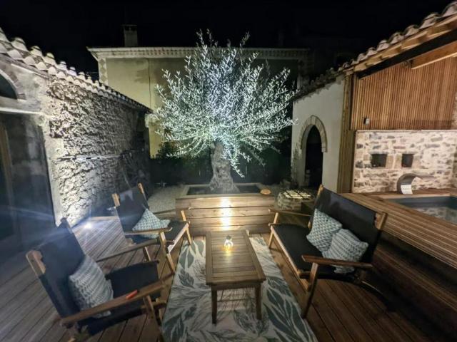 Maison 2 chambres, Saint Saint 30260 ES91154676