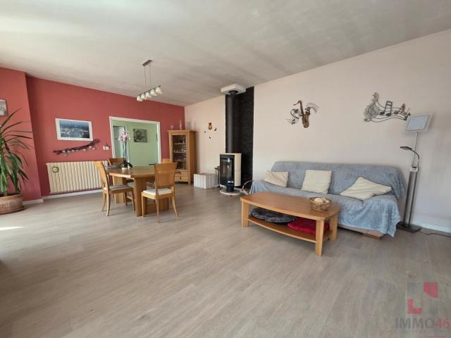 Maison 2 chambres sur sous sol 148m² Anglars Juillac