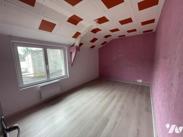 maison 2 chbre +garage