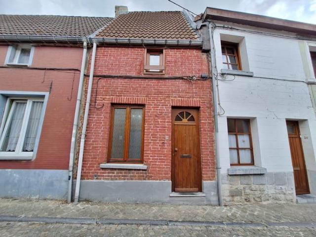 Maison 2 façades 1 chambre et un bureau dans le centre d'Ath