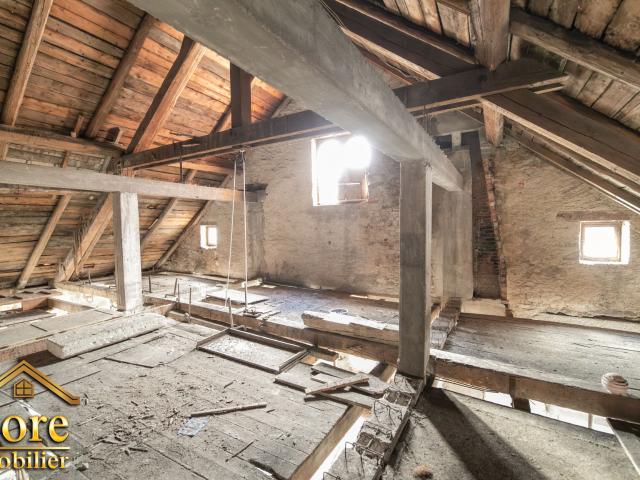 MAISON 2 LOGEMENTS LiBRES