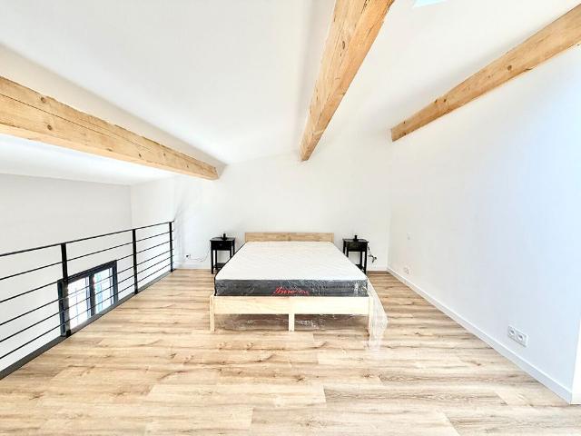 Maison 2 pièce s avec jardin et dependance 77.42 m2