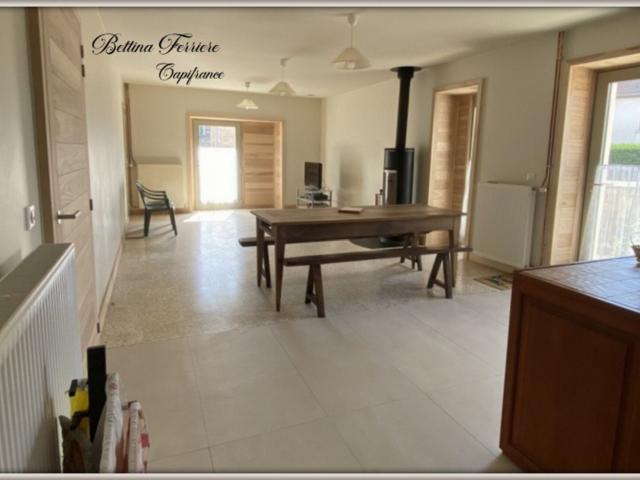 Maison 2 pièces, 105 m² à louer à Braux 21390