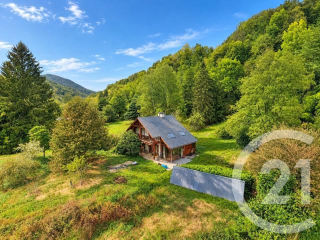 Maison 2 pièces 103 m²