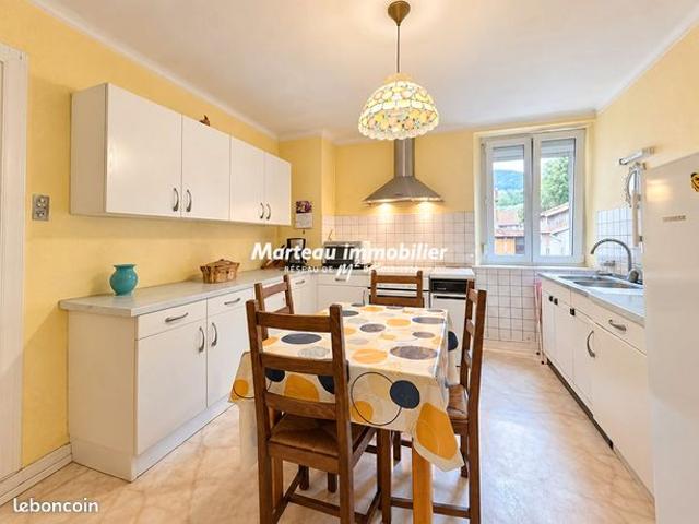 Maison 2 pièces 113 m²