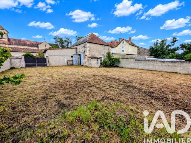 Maison 2 pièces 121 m²