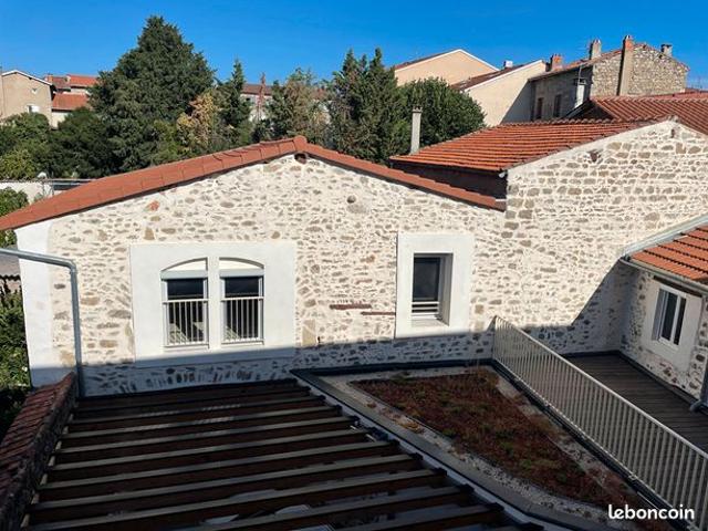 Maison 2 pièces 130 m²