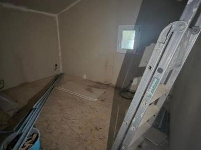 Maison 2 pièces 180 m²