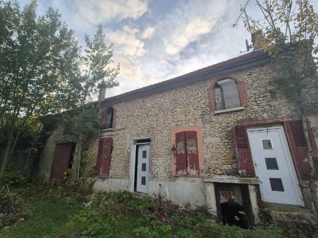 Maison 2 pièces 180 m²