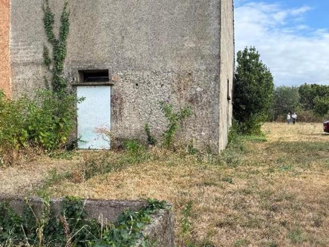 Maison 2 pièces 200 m²