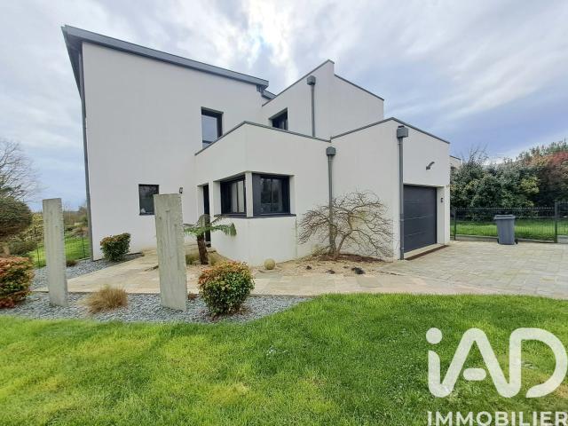 Maison 2 pièces 203 m²