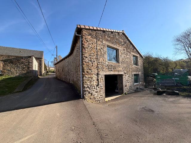 Maison 2 pièces 240 m²