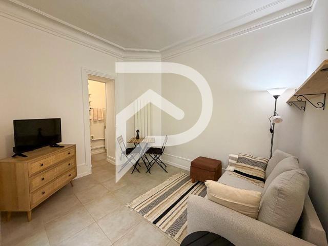 Maison 2 pièces, 25 m² à louer à Paris 14 75014