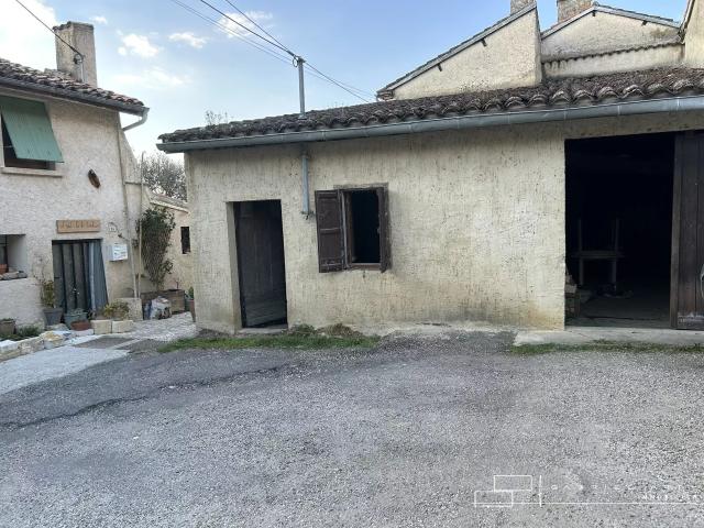 Maison 2 pièces 82 m²