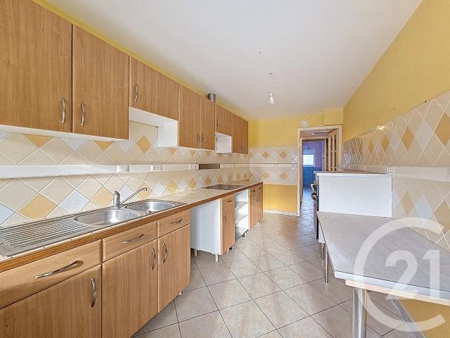 Maison 2 pièces 63 m²
