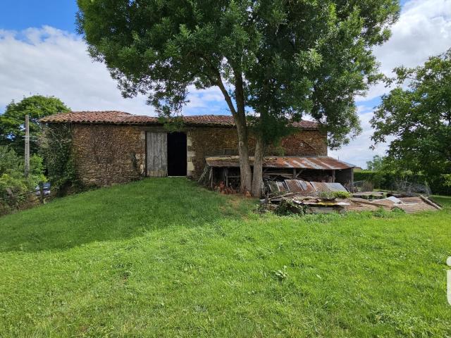 Maison 2 pièces 270 m²