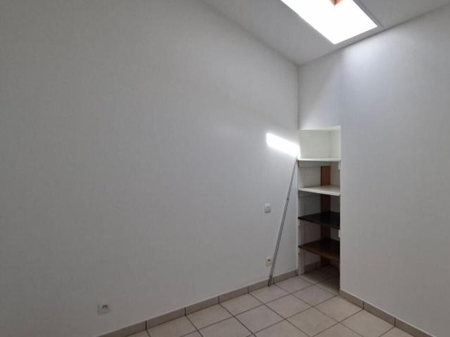 Maison 2 pièces, 29 m² à louer à Gorges 44190