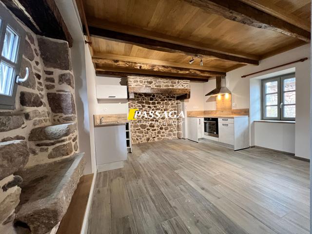 Maison 2 pièces, 30 m² à louer à Druelle Balsac 12510