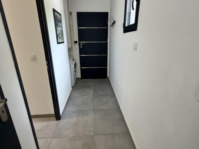Maison 2 pièces, 31 m² à louer à Éguilles 13510