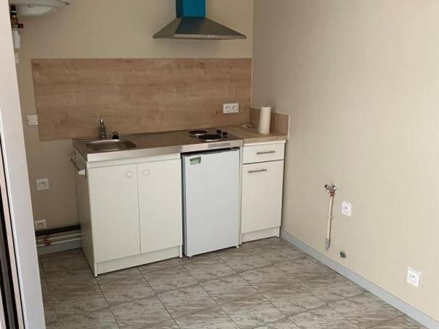 Maison 2 pièces, 35 m² à louer à Nîmes 30000