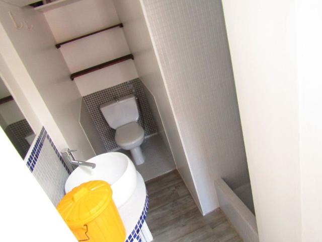 Maison 2 pièces, 35 m² à louer à Pomérols 34810