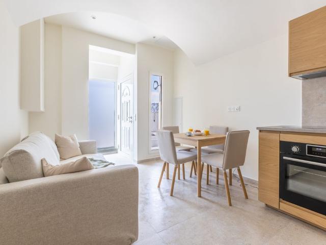 Maison 2 pièces, 37 m² à louer à Saint Jean Cap Ferrat 06230