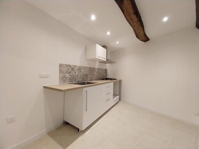 Maison 2 pièces, 39 m² à louer à Saint Thibéry 34630
