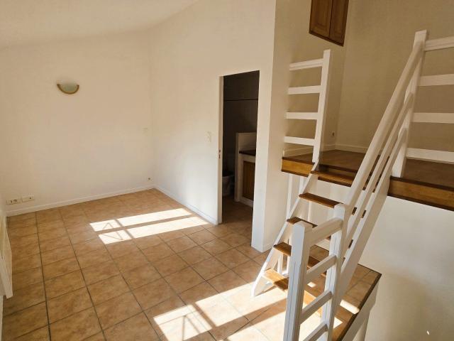 Maison 2 pièces, 40 m² à louer à Mazères 09270