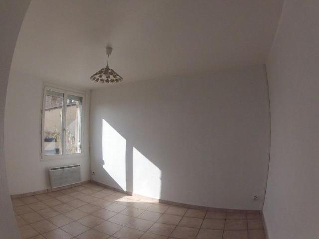 Maison 2 pièces, 42 m² à louer à Blaye 33390