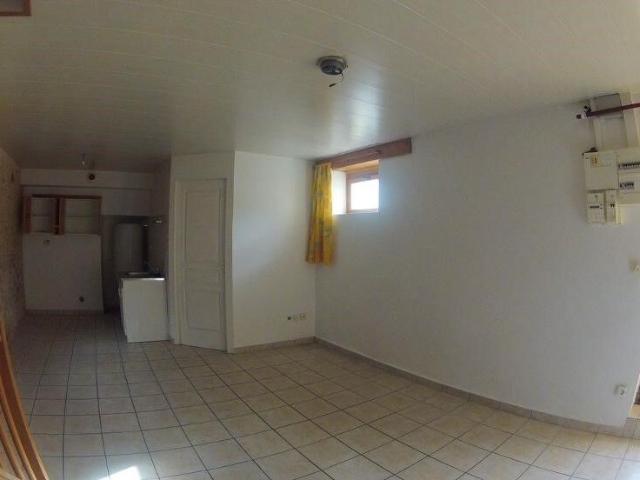Maison 2 pièces, 42 m² à louer à Blaye 33390