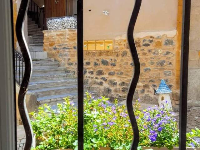 Maison 2 pièces, 42 m² à louer à Sain Bel 69210
