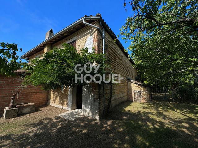 Maison 2 pièces 447 m²