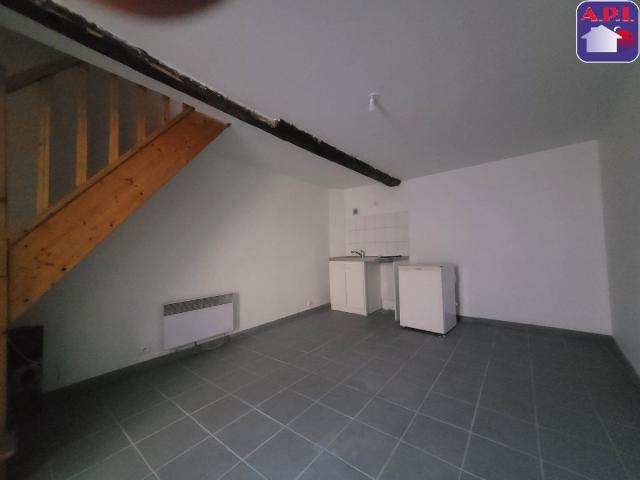 Maison 2 pièces, 45 m² à louer à Prayols 09000