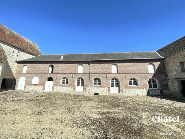 Maison 2 pièces 480 m²