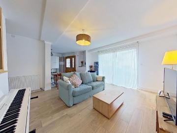 Maison 2 pièces, 49 m² à louer à Bègles 33130