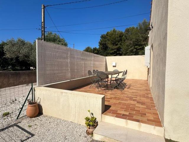 Maison 2 pièces, 50 m² à louer à Ollioules 83190