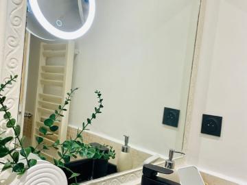 Maison 2 pièces, 50 m² à louer à Nice 06000