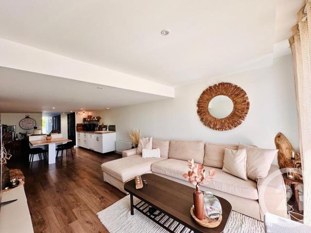 Maison 2 pièces 54 m²